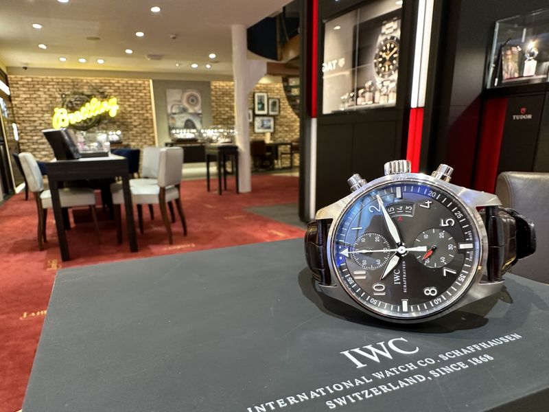 IWC Pilot's Spitfire IW387802